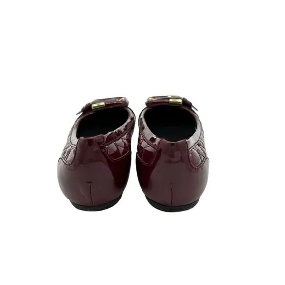 Burberry women's SZ 5 Quilted Flats Burgundy Leather $475 Value Made in Italy