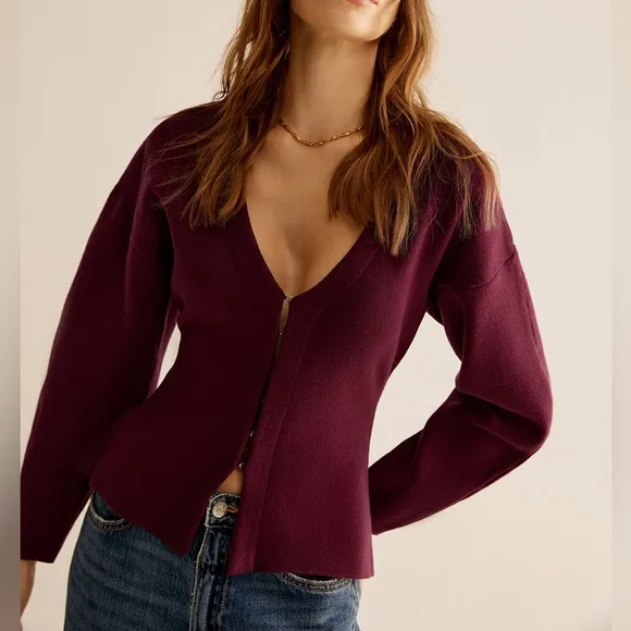 Burgundy / maroon hook closure knit sweater material cardigan