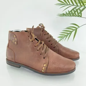 Caboclo Leo Ankle Boot Men's Size 8 Brown Leather Studded Classic Lace Up