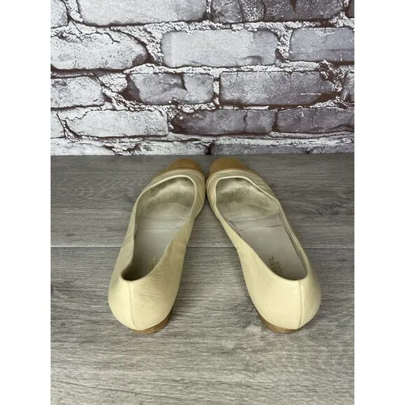 CAREL PARIS Ivory Leather Tan Brown Cap Toe Ballet Flats Women’s Sz 39.5EU/9M US
