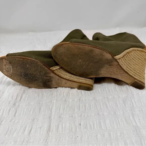 CH Carolina Herrera Olive Green Open-toed Bootie Wedges- Size 8.5