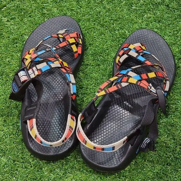 CHACO Classic - Women's Sandals - SIZE  8
