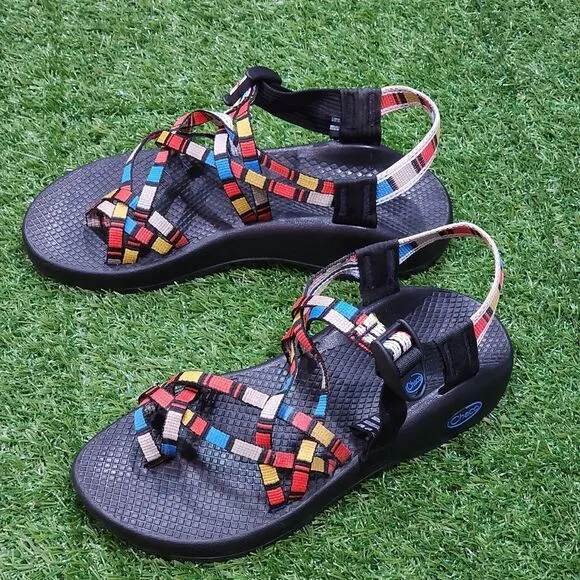 CHACO Classic - Women's Sandals - SIZE  8