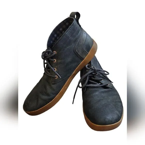 Chaco mens black lace-up chukka boots men's 11