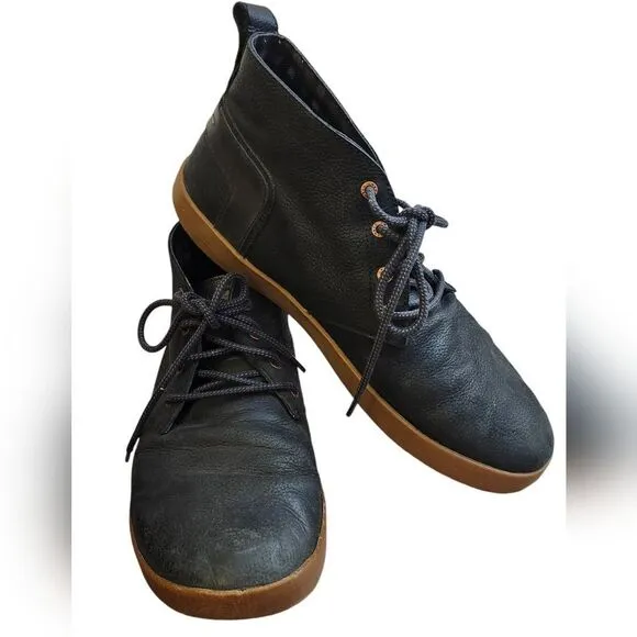 Chaco mens black lace-up chukka boots men's 11