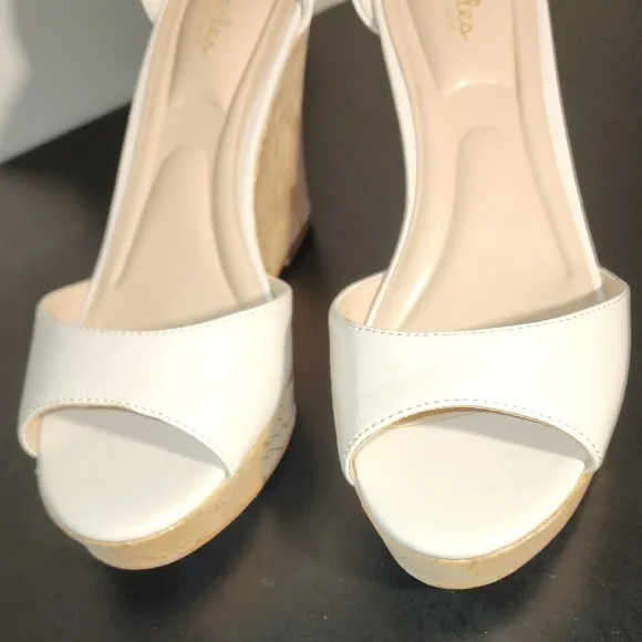 Charles By Charles David Cream Wedge Sandals with Ankle Strap