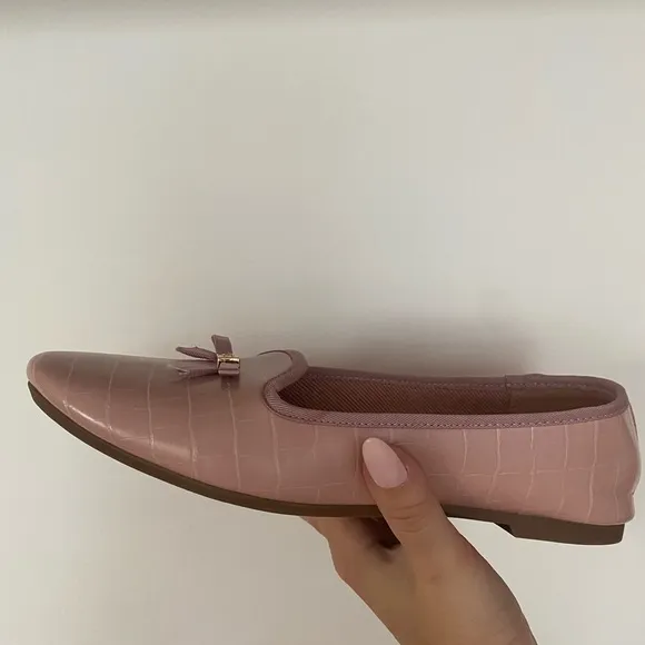 Charter Club - Kimii Deconstructed Loafers / Flats in Pink Croc Leather - Size 8