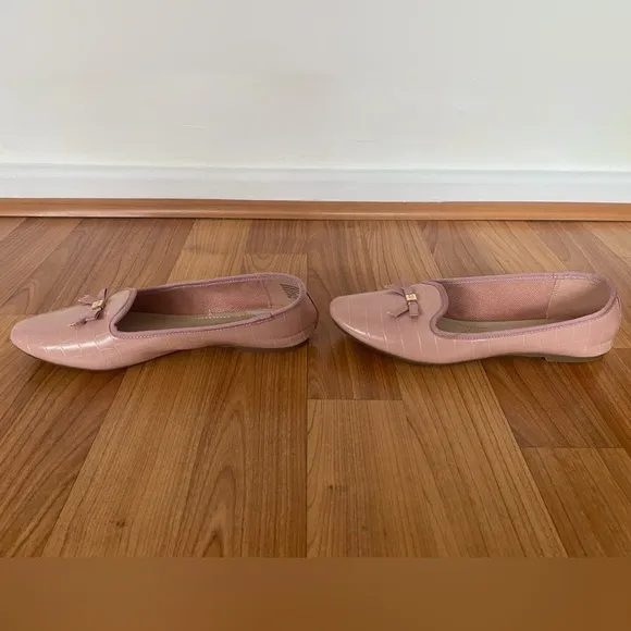 Charter Club - Kimii Deconstructed Loafers / Flats in Pink Croc Leather - Size 8