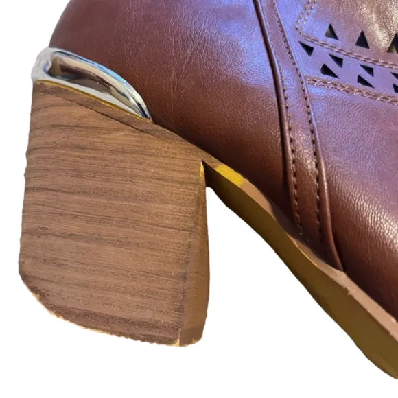 Chase   Chloe Coddy Ankle Bootie Boots Shoes