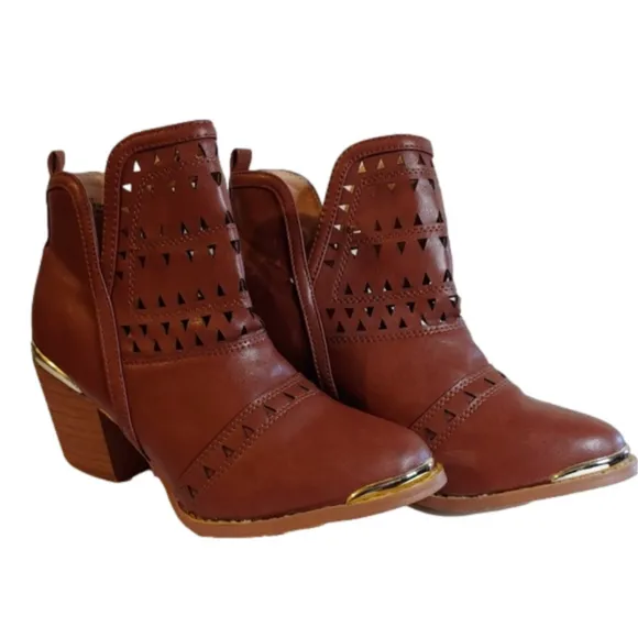 Chase   Chloe Coddy Ankle Bootie Boots Shoes