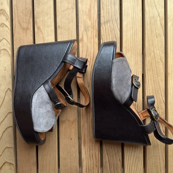 Chie Mihara “MAR” Leather &amp; Suede Platform Wedge Sandals – Size 8