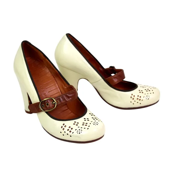 Chie Mihara PERFORATED PEARLY REAL LEATHER BUCKLE CLASSIC PUMP SHOES Sz 36