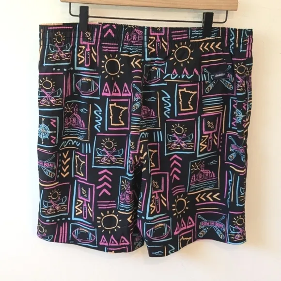 Chubbies Men's The Camp Scheels 7&quot; Classic Swim Trunks MN Theme Row the Boat XL