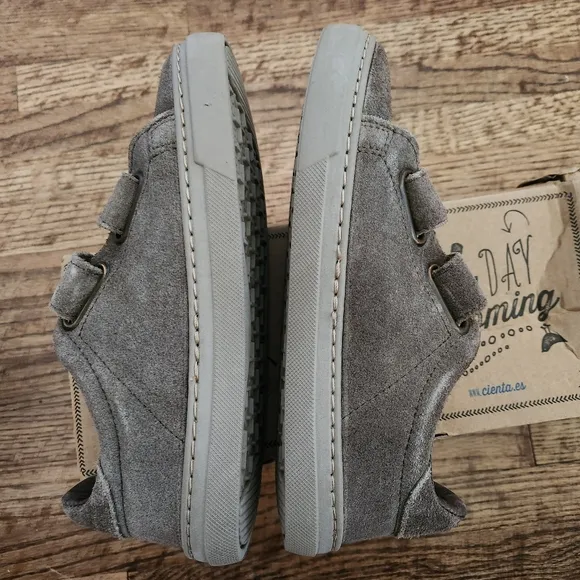 Cienta Kids Shoes