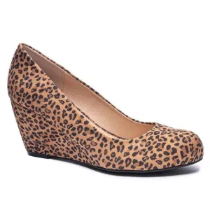 CL by Laundry Nima Wedges, Camel Leopard Print Size 8.5M New w/o Box Retail $70