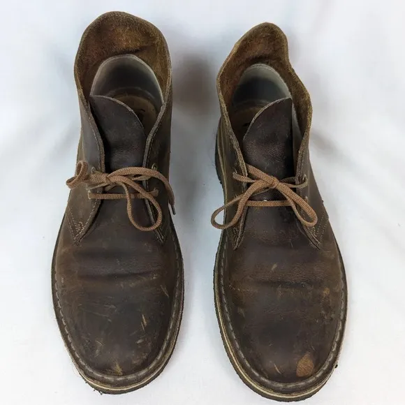 Clarks 8 Originals Desert Chukka Boots Brown Leather Beeswax Lace Up Dress Shoes