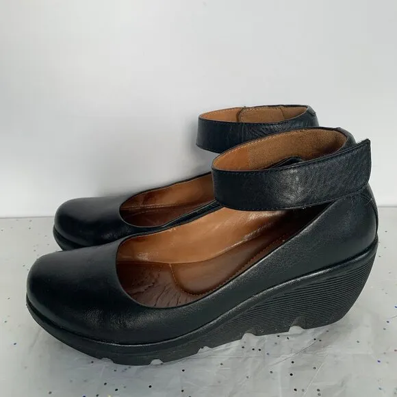 Clarks Artisan Clarene Tide Black Leather Ankle Strap Platform Wedges - Size 6.5