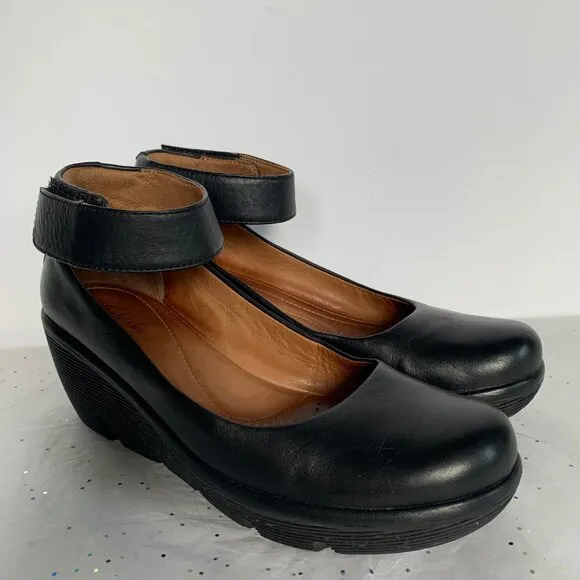 Clarks Artisan Clarene Tide Black Leather Ankle Strap Platform Wedges - Size 6.5