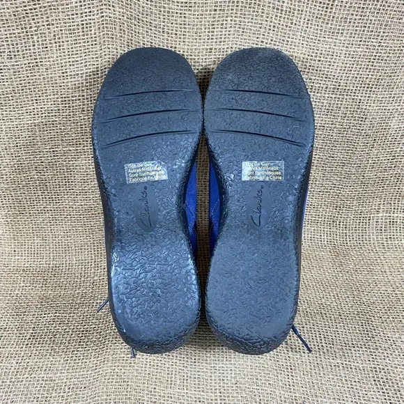 Clarks Booties Boots Suede Ankle Side Zip Navy Blue Women’s Size 8 M