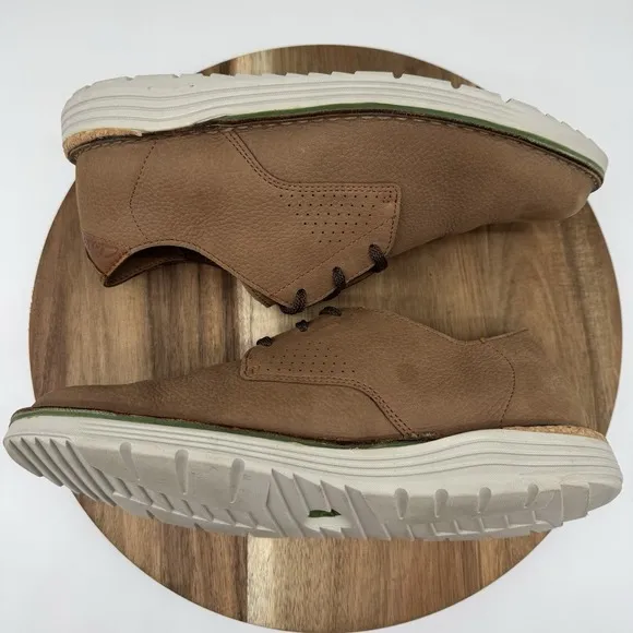 Clarks Bruno Low nubuck Oxford Derby‎ Taupe/Tan Men's Size 10M Wore Once EUC