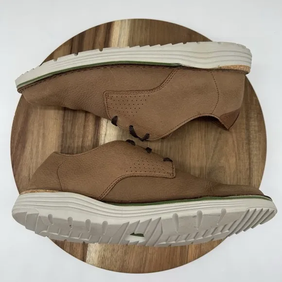 Clarks Bruno Low nubuck Oxford Derby‎ Taupe/Tan Men's Size 10M Wore Once EUC