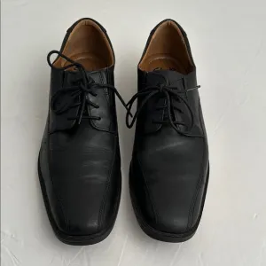 Clark’s Classic Black Leather dress shoes