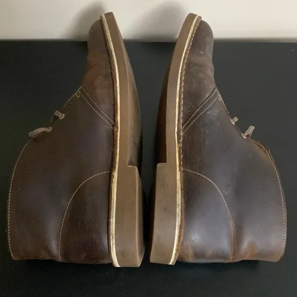 Clarks Classic Leather Men's Shoes