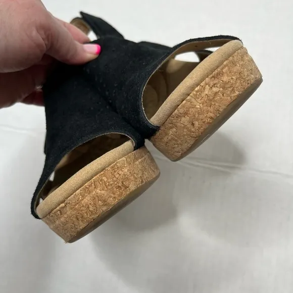Clarks Giselle Bay Black Suede Cutout Wedges