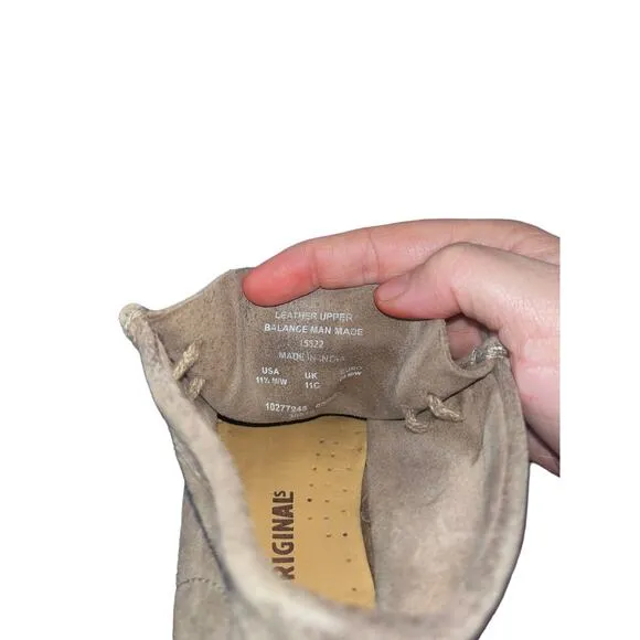 Clarks Origionals Kid Wallabees Lace up Suede Shoes