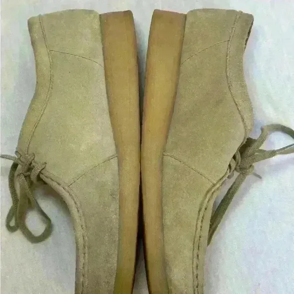 Clarks Padmora Women 9M Shoes Beige Suede Lace Up Comfort Oxford
