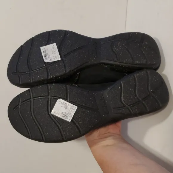 Clarks Roseville Sky Women's Leather Flats  Size 9.5 N NWOT'S