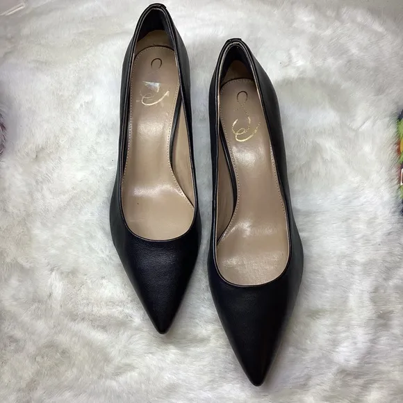 Classic Black Women's Pumps