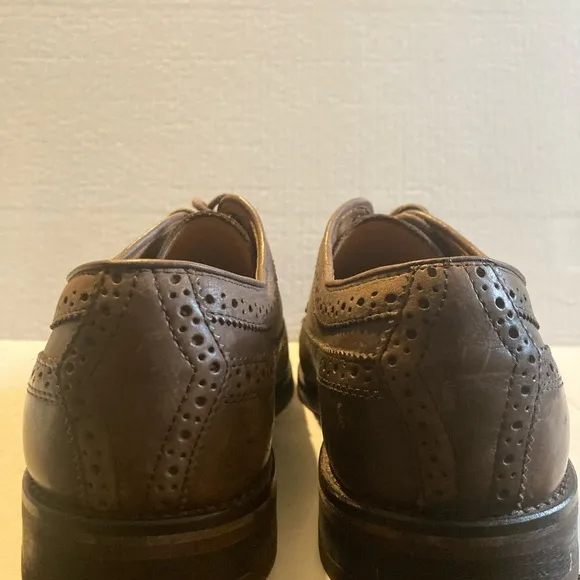 Classic Brown Leather Men's Brogues
