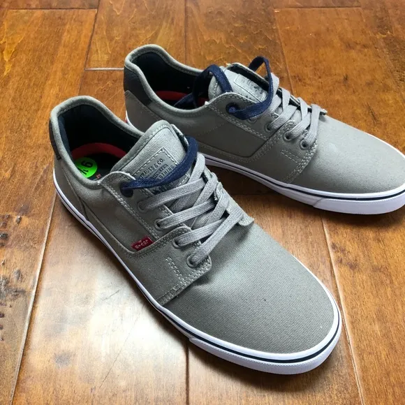 Classic Levi shoes Grey/Blue sz Various