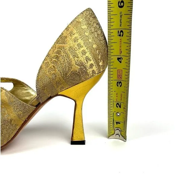 CLAUDIO MERAZZI Gold Brocade Formal Pumps Pointed Toe Embellished Details US 7,5
