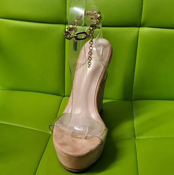 Clear Chain Detail Wedges