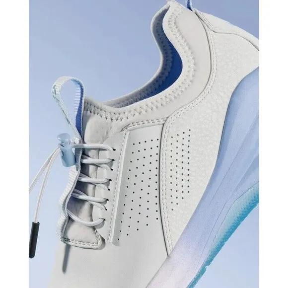 Clove Women's Classic Grey Matter Healthcare Nursing Sneaker Sz 6.5 / EU 37 NEW