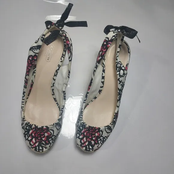 Coach Maritza Poppy Wedges Size 11B