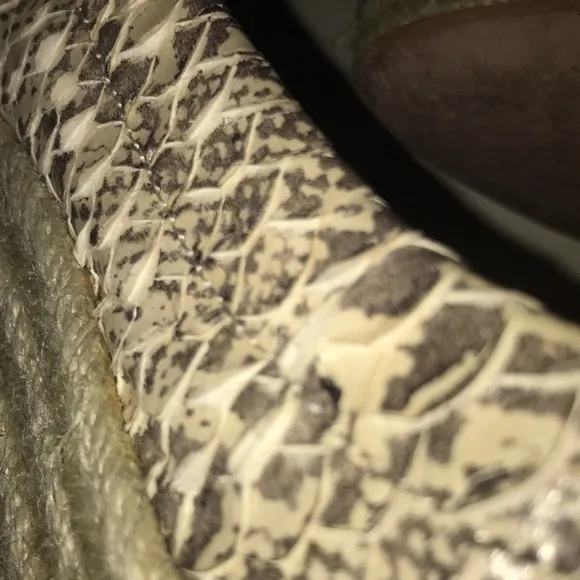 COACH MARITZA SNAKESKIN WEDGES w/Box