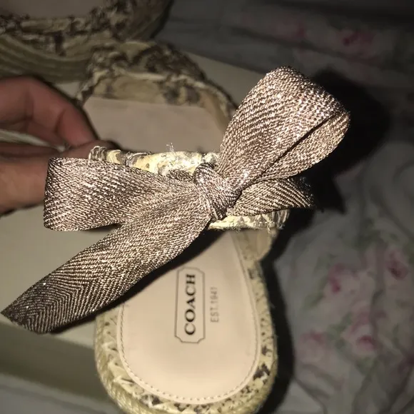 COACH MARITZA SNAKESKIN WEDGES w/Box