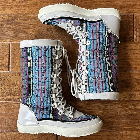 Coach Peggey Boots Signature Multicolor Shearling Lined Lace Up Winter Size 8