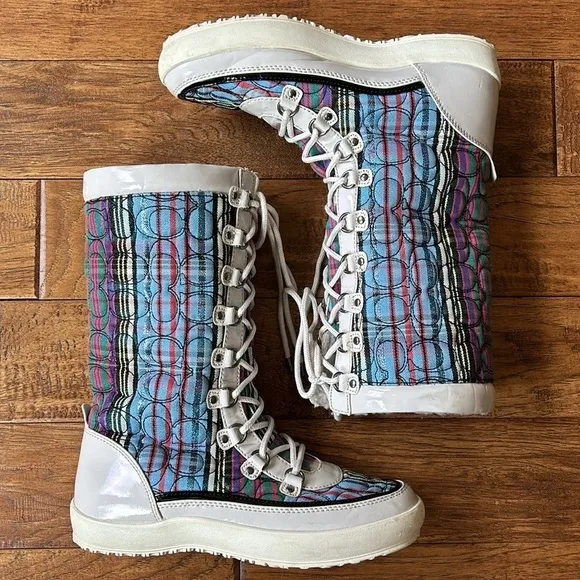 Coach Peggey Boots Signature Multicolor Shearling Lined Lace Up Winter Size 8