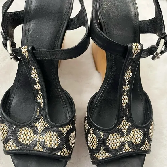 Coach Women's Nelly OP Art Wedge Platform Shoes Size 8 Sandal T Strap Woven