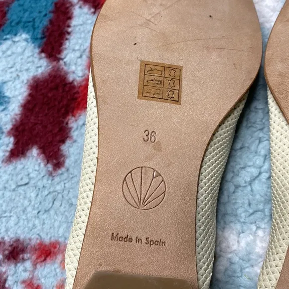Coclico Henri embossed leather flats