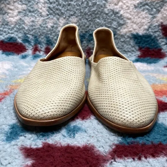 Coclico Henri embossed leather flats
