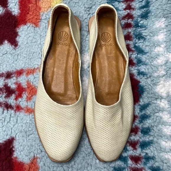 Coclico Henri embossed leather flats