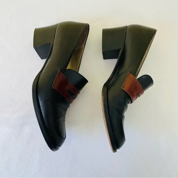 Cole Haan Black and Brown Loafers with Classic Design
