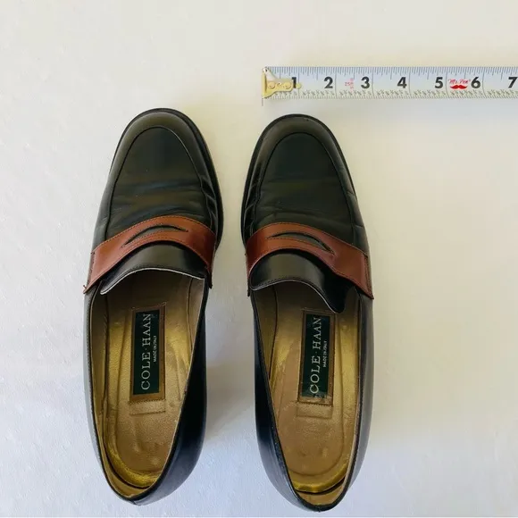 Cole Haan Black and Brown Loafers with Classic Design