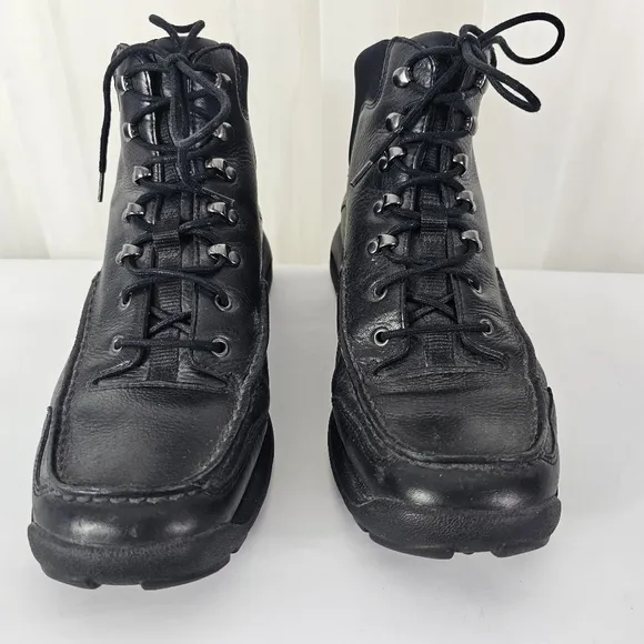 Cole Haan black leather lace up boots NikeAir soles size 11