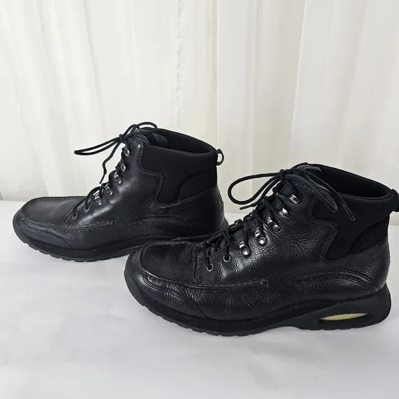 Cole Haan black leather lace up boots NikeAir soles size 11